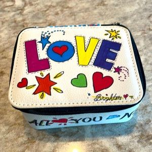🇺🇸 NWT Brighton ❤️ Love is All You Need Jewelry Case